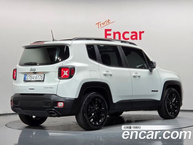 Jeep Renegade 2022 — фото 2