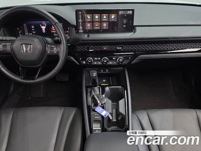 Honda Accord 2023 — фото 10