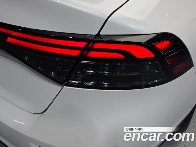 Honda Accord 2023 — фото 9