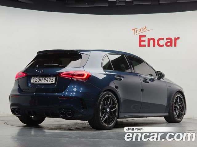 Mercedes-Benz A-Class 2023 — фото 2