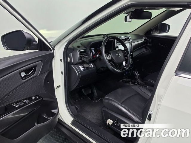 SsangYong Tivoli 2022 — фото 10