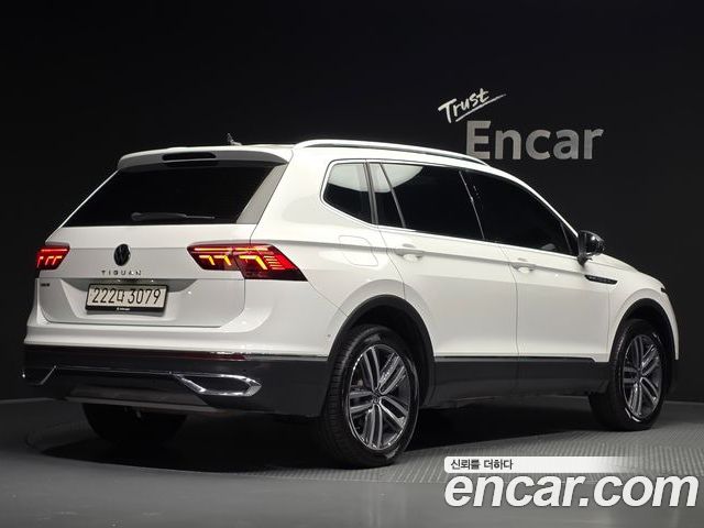 Volkswagen Tiguan 2023 — фото 2