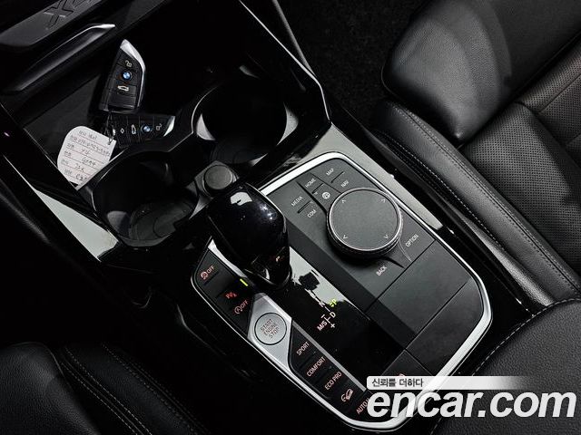 BMW X4 2022 — фото 9