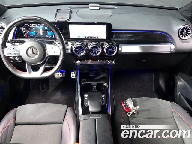 Mercedes-Benz GLB 2022 — фото 10