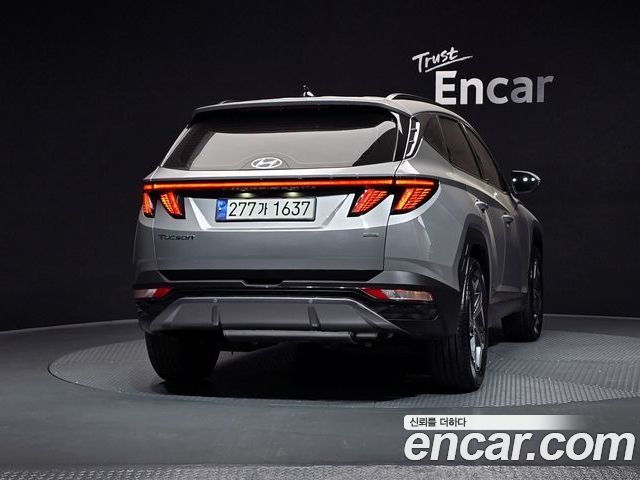 Hyundai Tucson 2023 — фото 4