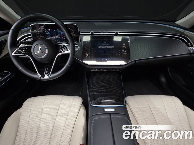 Mercedes-Benz E-Class 2024 — фото 10