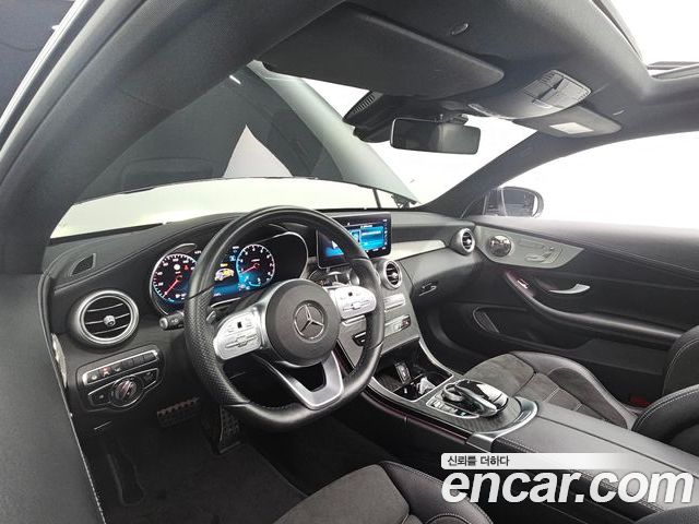 Mercedes-Benz C-Class 2023 — фото 7