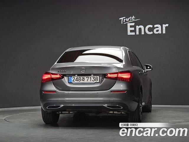 Mercedes-Benz A-Class 2025 — фото 4