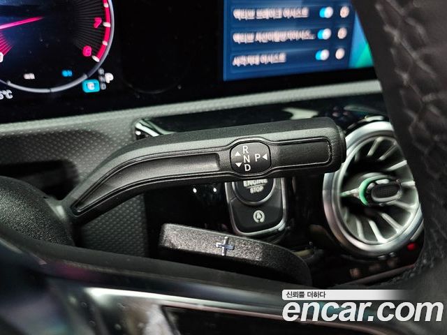 Mercedes-Benz A-Class 2025 — фото 9