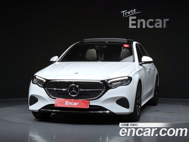 Mercedes-Benz E-Class 2025 — фото 3