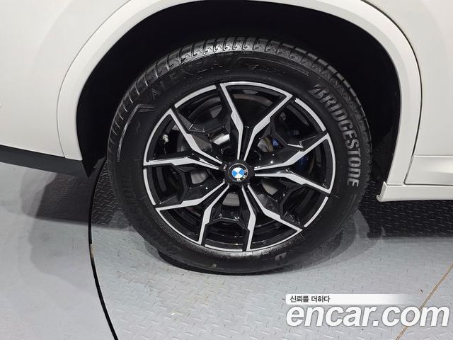 BMW X4 2022 — фото 5