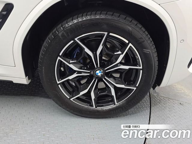 BMW X4 2022 — фото 7