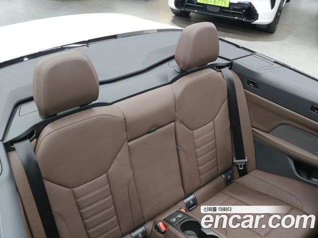 BMW 4 Series 2025 — фото 10