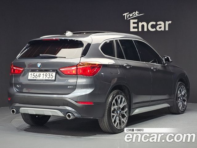 BMW X1 2022 — фото 2