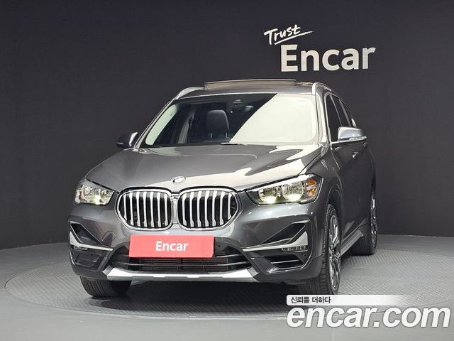 BMW X1 2022 — фото 3