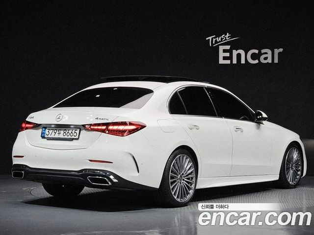 Mercedes-Benz C-Class 2023 — фото 2