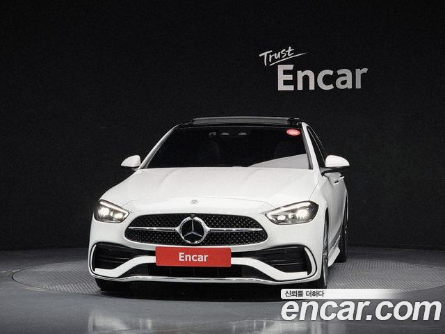 Mercedes-Benz C-Class 2023 — фото 3