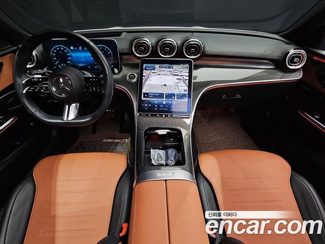 Mercedes-Benz C-Class 2023 — фото 7