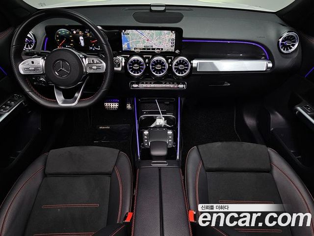 Mercedes-Benz GLB 2023 — фото 10