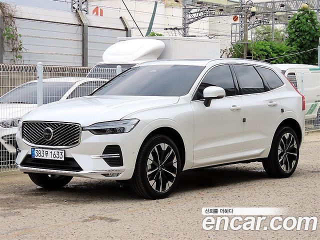 Volvo XC60 2026 — фото 2