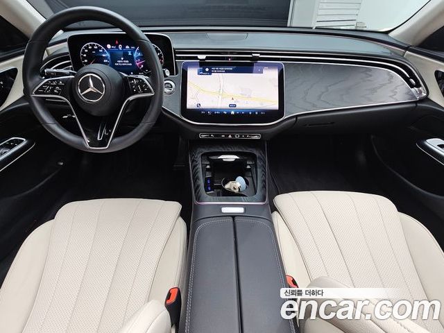 Mercedes-Benz E-Class 2025 — фото 10
