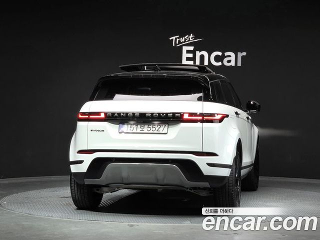 Land Rover Range Rover Evoque 2025 — фото 4