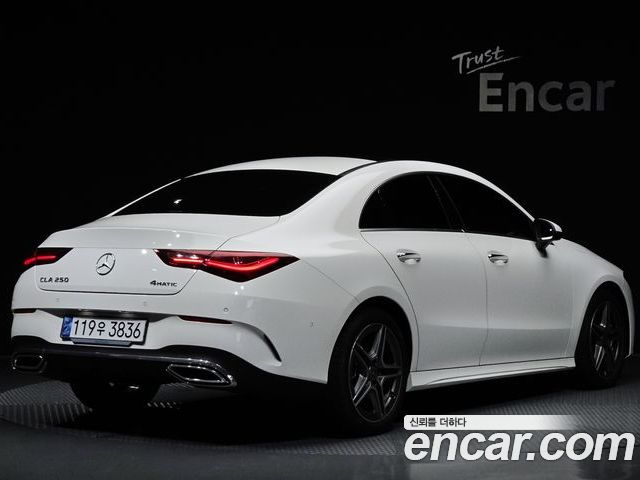 Mercedes-Benz CLA 2024 — фото 2
