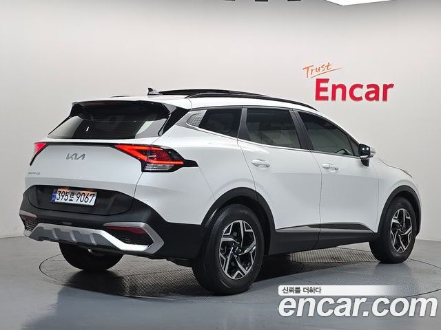 Kia Sportage 2022 — фото 2