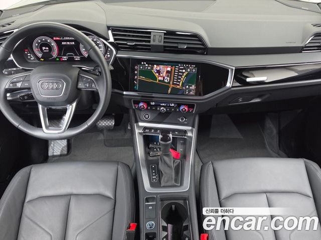 Audi Q3 2025 — фото 10