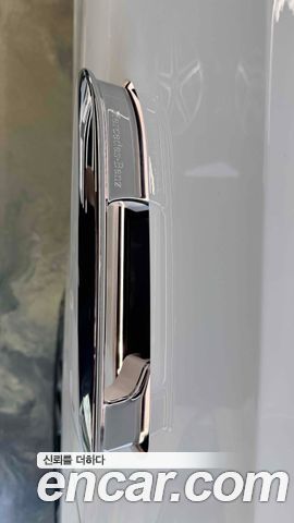 Mercedes-Benz E-Class 2025 — фото 6