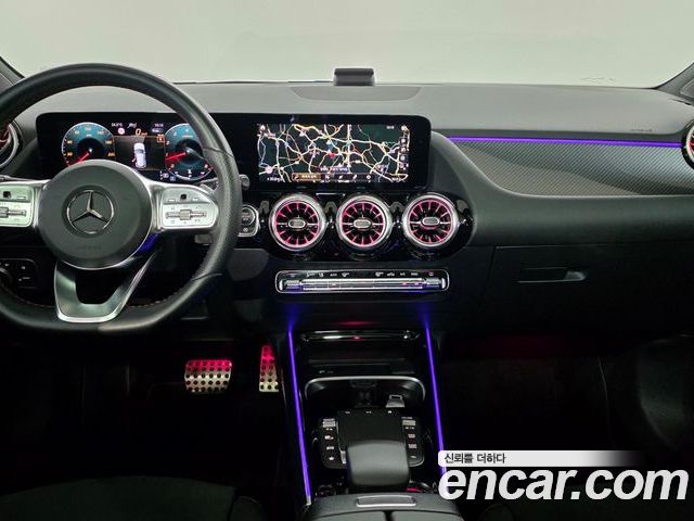 Mercedes-Benz GLA 2023 — фото 7