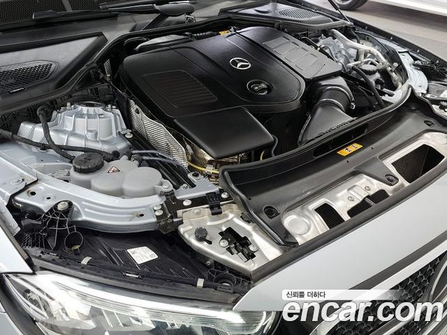 Mercedes-Benz E-Class 2025 — фото 6