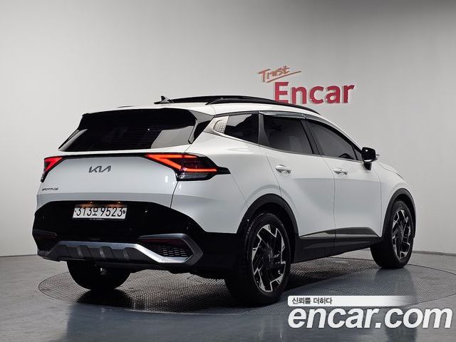 Kia Sportage 2022 — фото 2