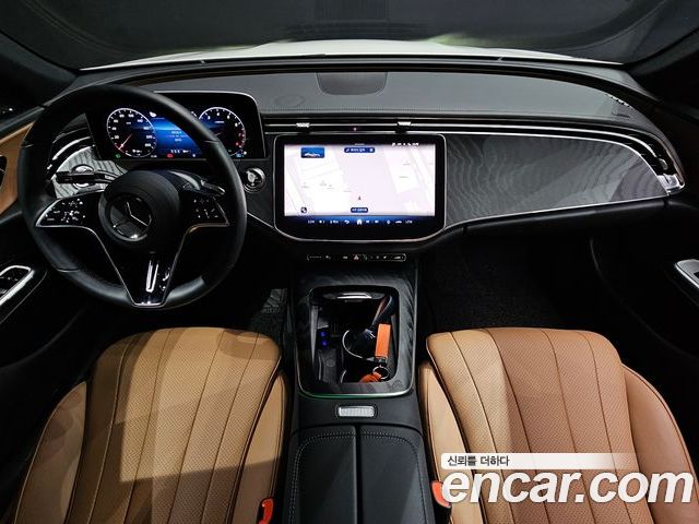 Mercedes-Benz E-Class 2026 — фото 10