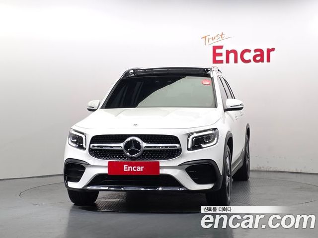 Mercedes-Benz GLB 2022 — фото 3