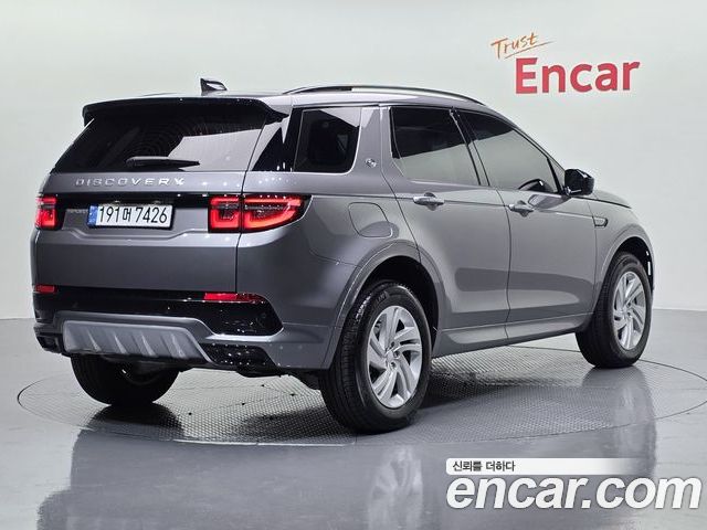 Land Rover Discovery Sport 2025 — фото 2