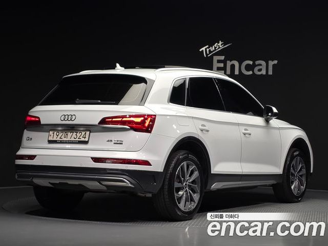Audi Q5 2023 — фото 2