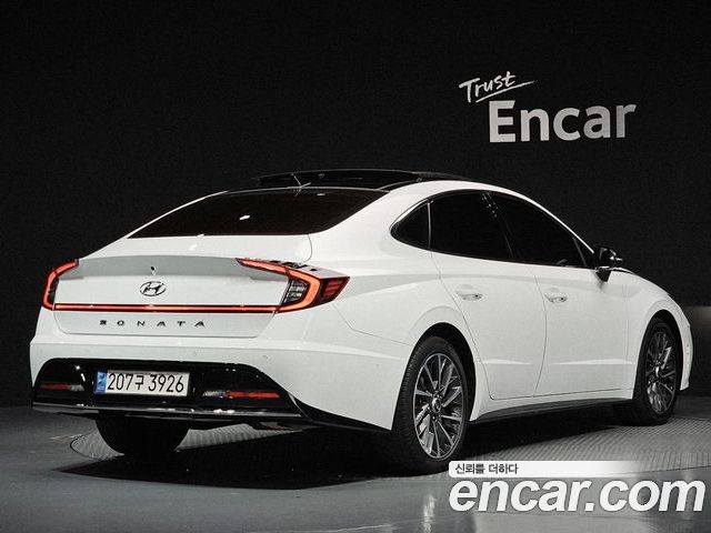 Hyundai Sonata 2023 — фото 2