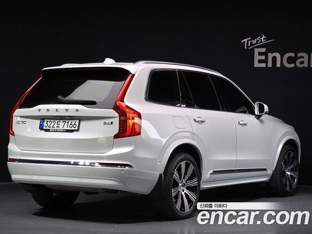 Volvo XC90 2023 — фото 2