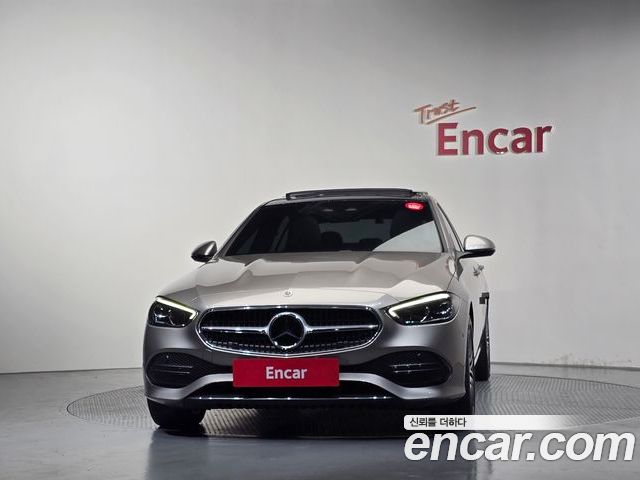 Mercedes-Benz C-Class 2022 — фото 3