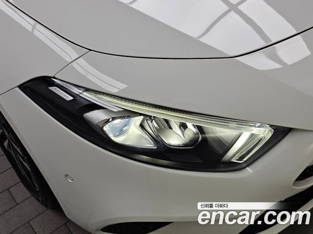 Mercedes-Benz A-Class 2023 — фото 8