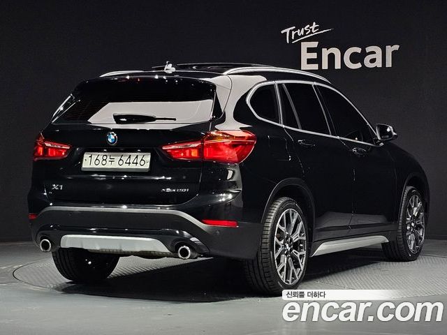 BMW X1 2022 — фото 2