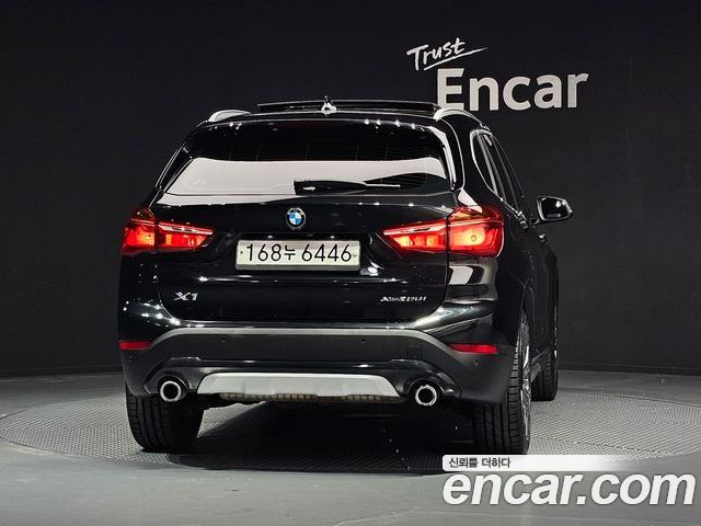 BMW X1 2022 — фото 4