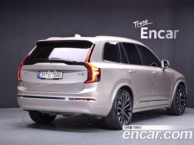 Volvo XC90 2026 — фото 2
