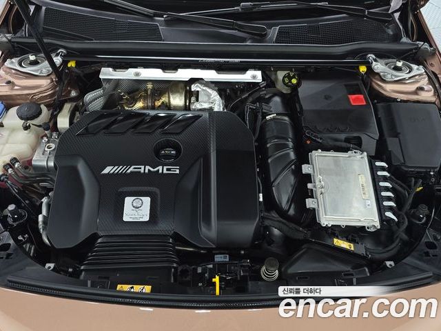 Mercedes-Benz A-Class 2023 — фото 6