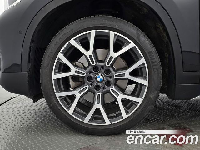 BMW X1 2022 — фото 5