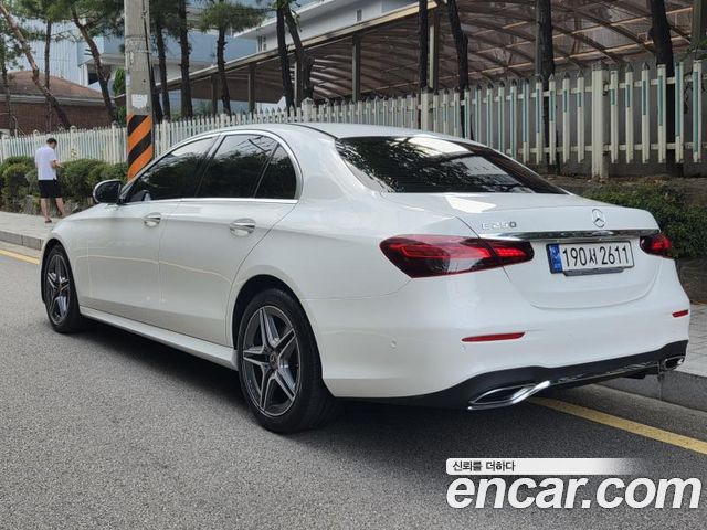 Mercedes-Benz E-Class 2023 — фото 2