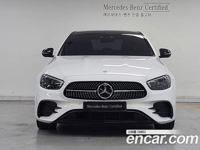 Mercedes-Benz E-Class 2023 — фото 3