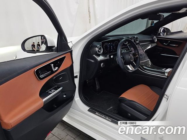 Mercedes-Benz C-Class 2023 — фото 10