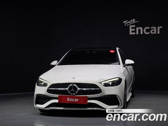 Mercedes-Benz C-Class 2023 — фото 3